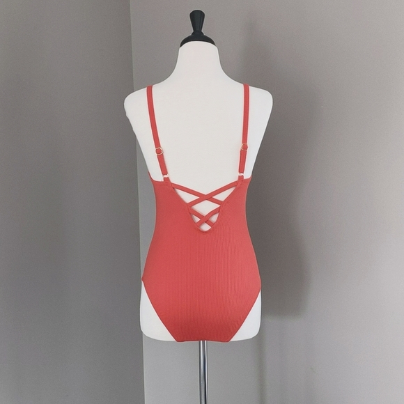 Kona Sol Other - Kona Sol NWOT Coral Red One-piece Swimsuit Sz small
